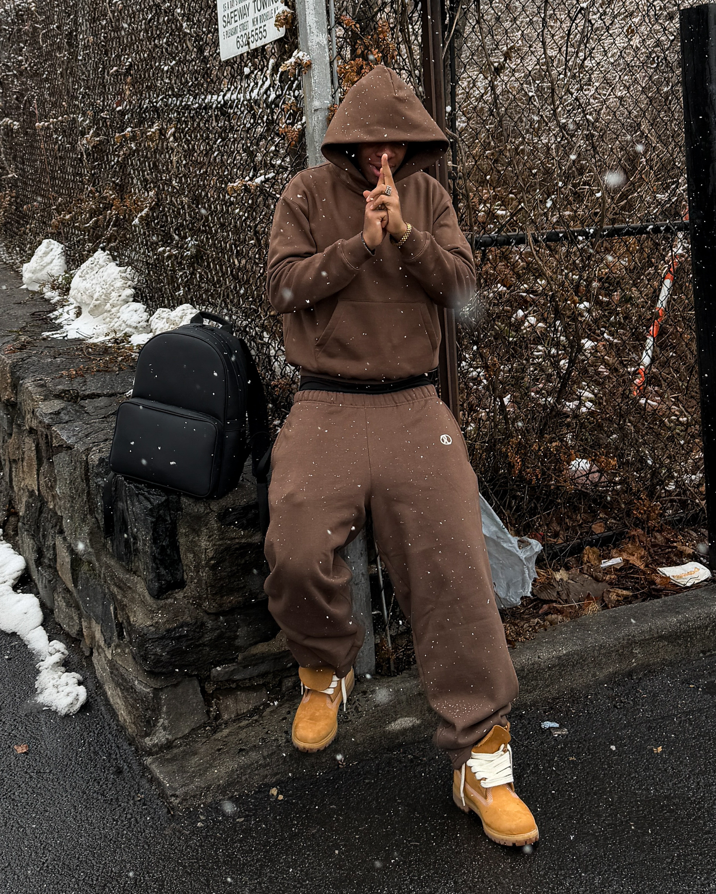 OUTFIT HOODIE MOCHA + JOGGER BAGGY