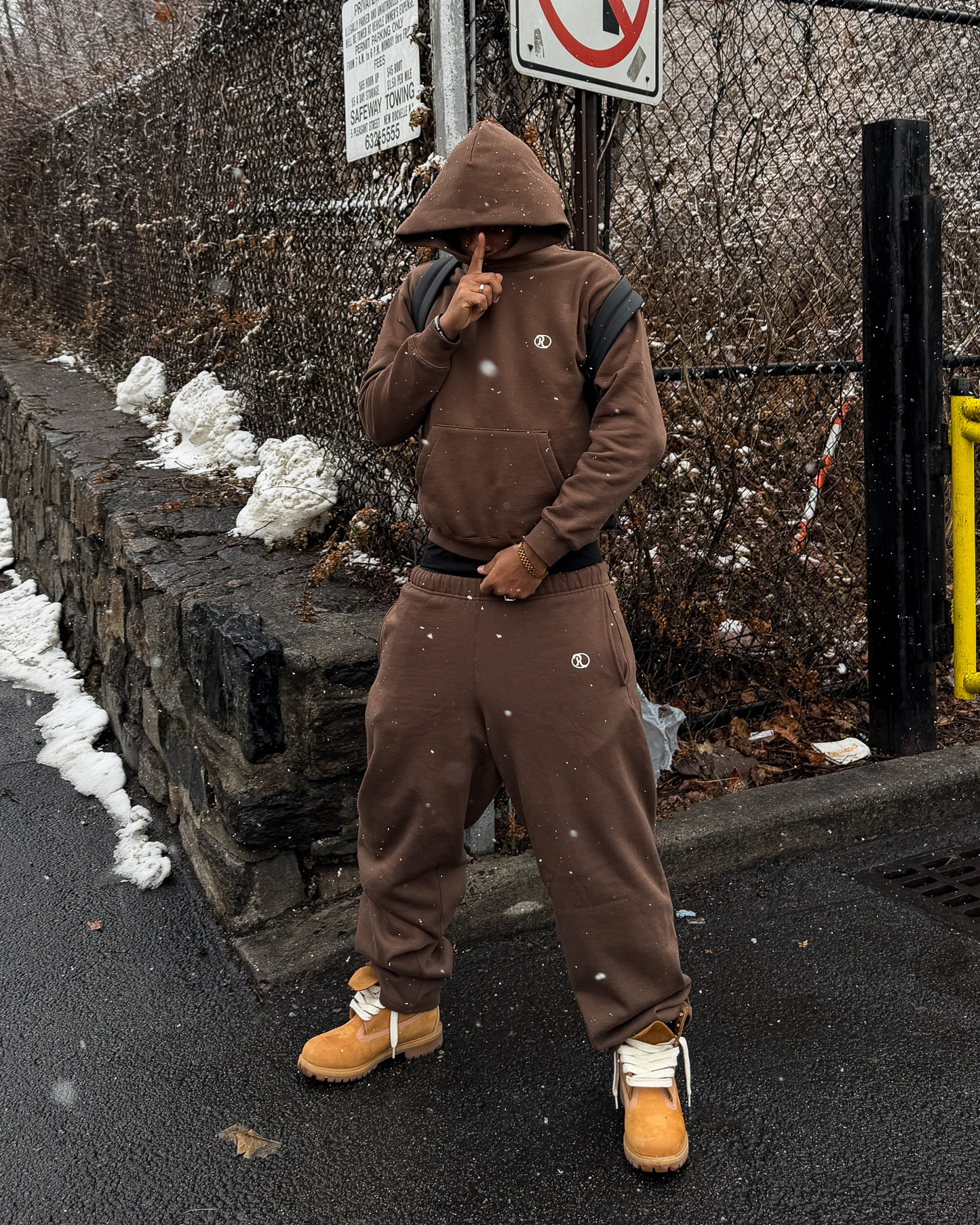 OUTFIT HOODIE MOCHA + JOGGER BAGGY
