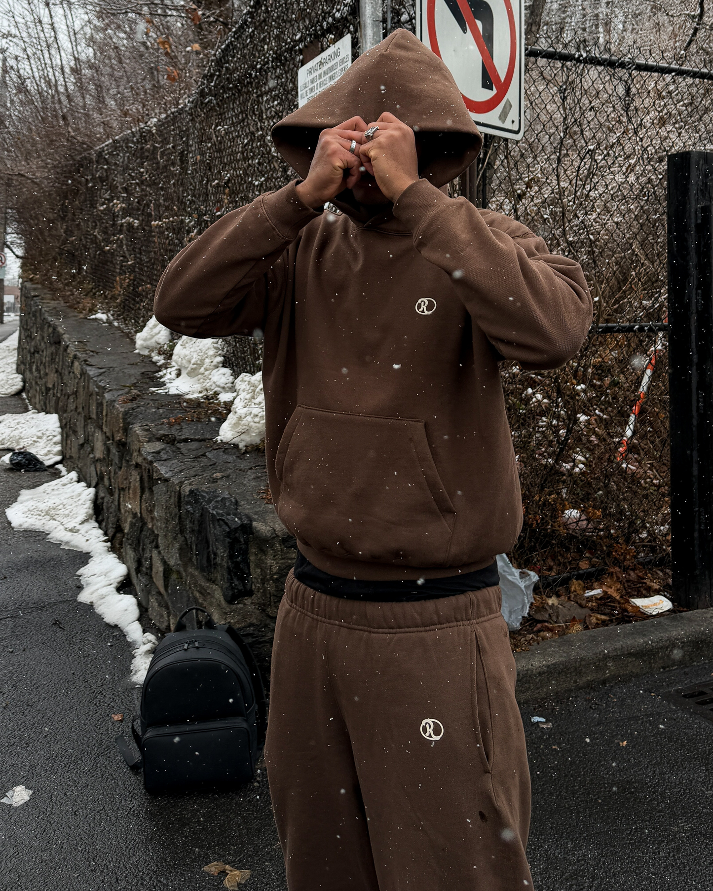 OUTFIT HOODIE MOCHA + JOGGER BAGGY