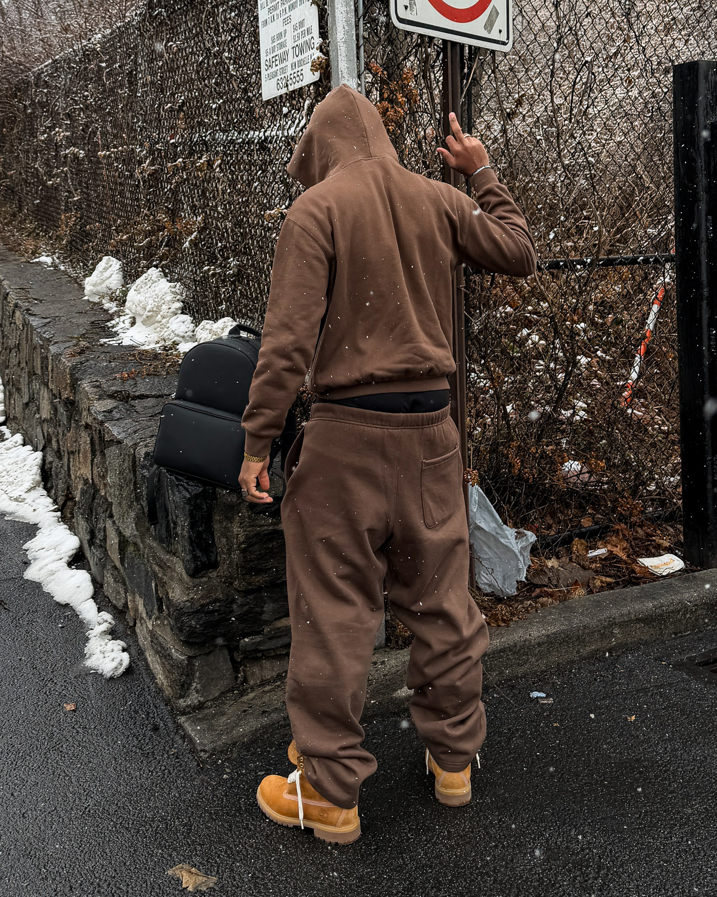 OUTFIT HOODIE MOCHA + JOGGER BAGGY