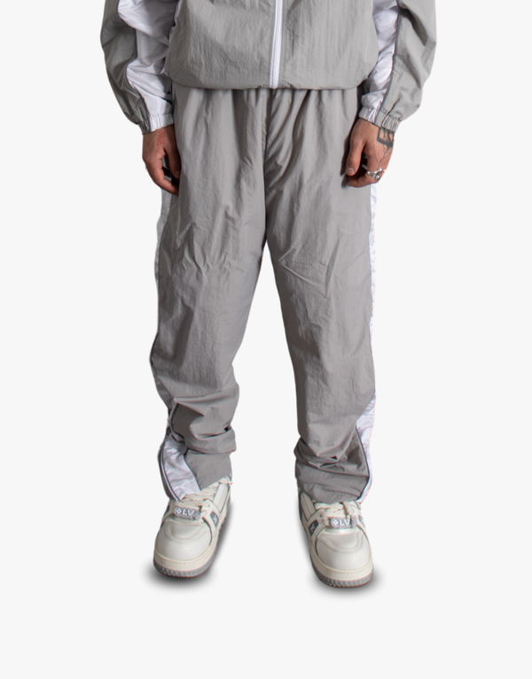 PANTALONES DE NYLON [GRIS]