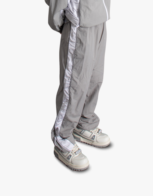 PANTALONES DE NYLON [GRIS]