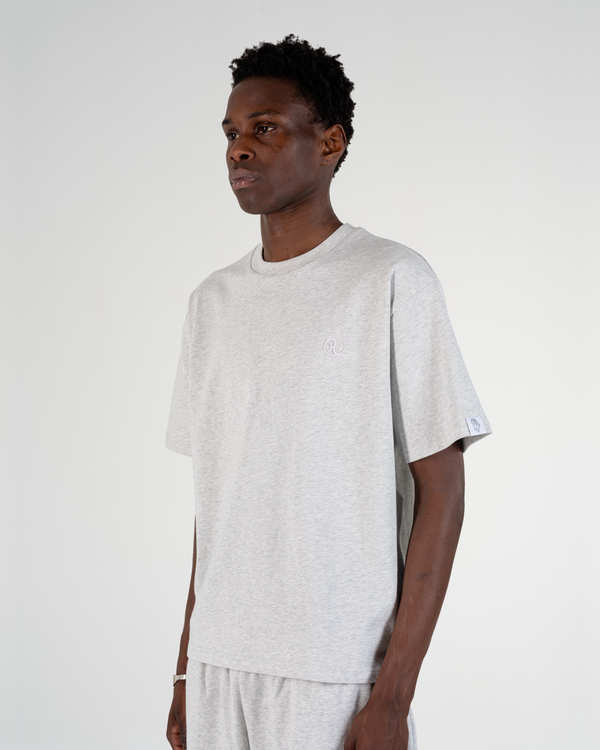 PREMIUM TEE [GRAU]