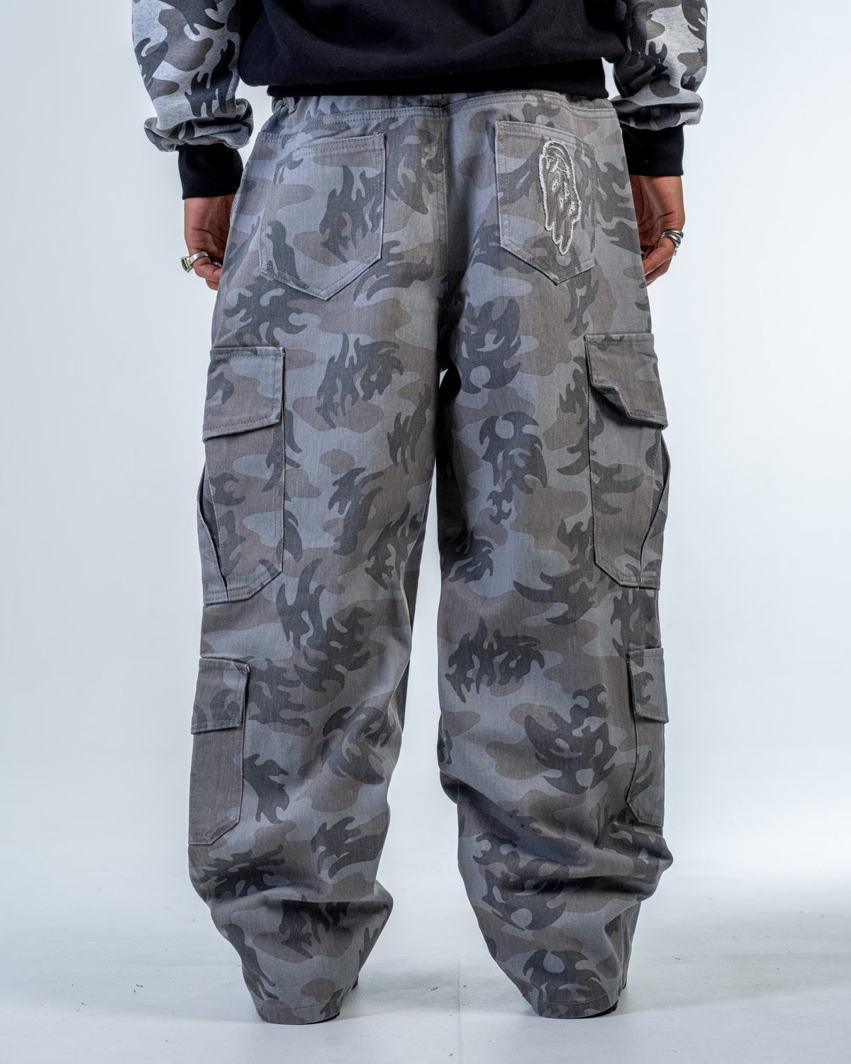 PANTALON CARGO CAMO [NOIR]