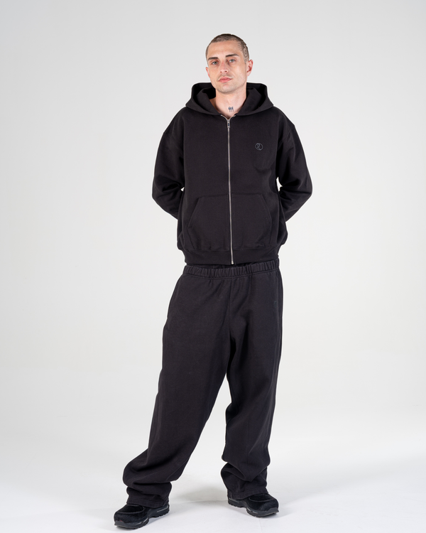 ZIP UP HOODIE [BLACK]
