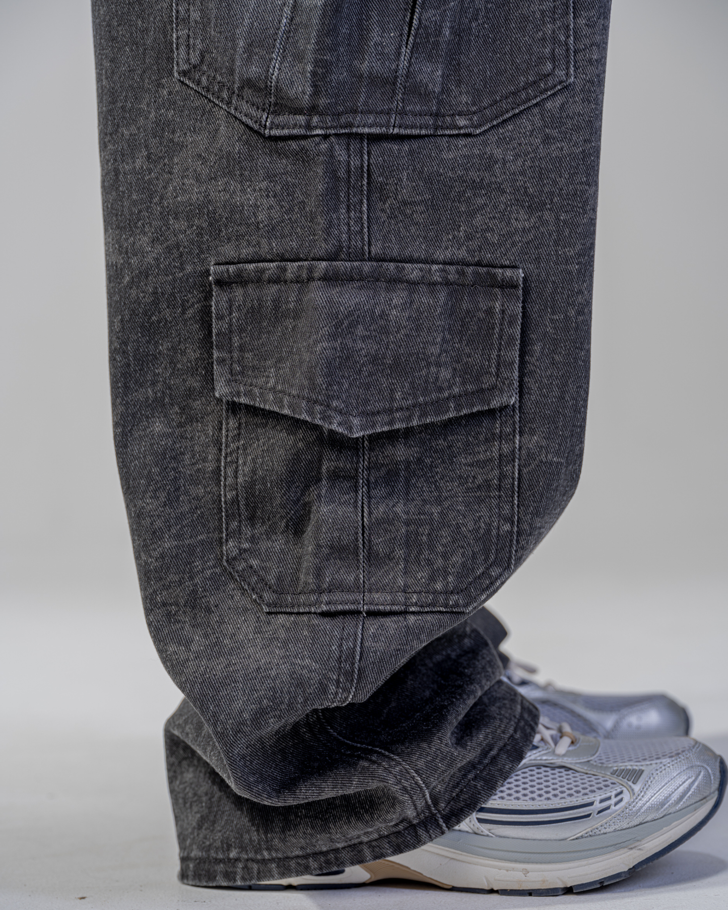 PANTALONI CARGO BAGGY [NERO]