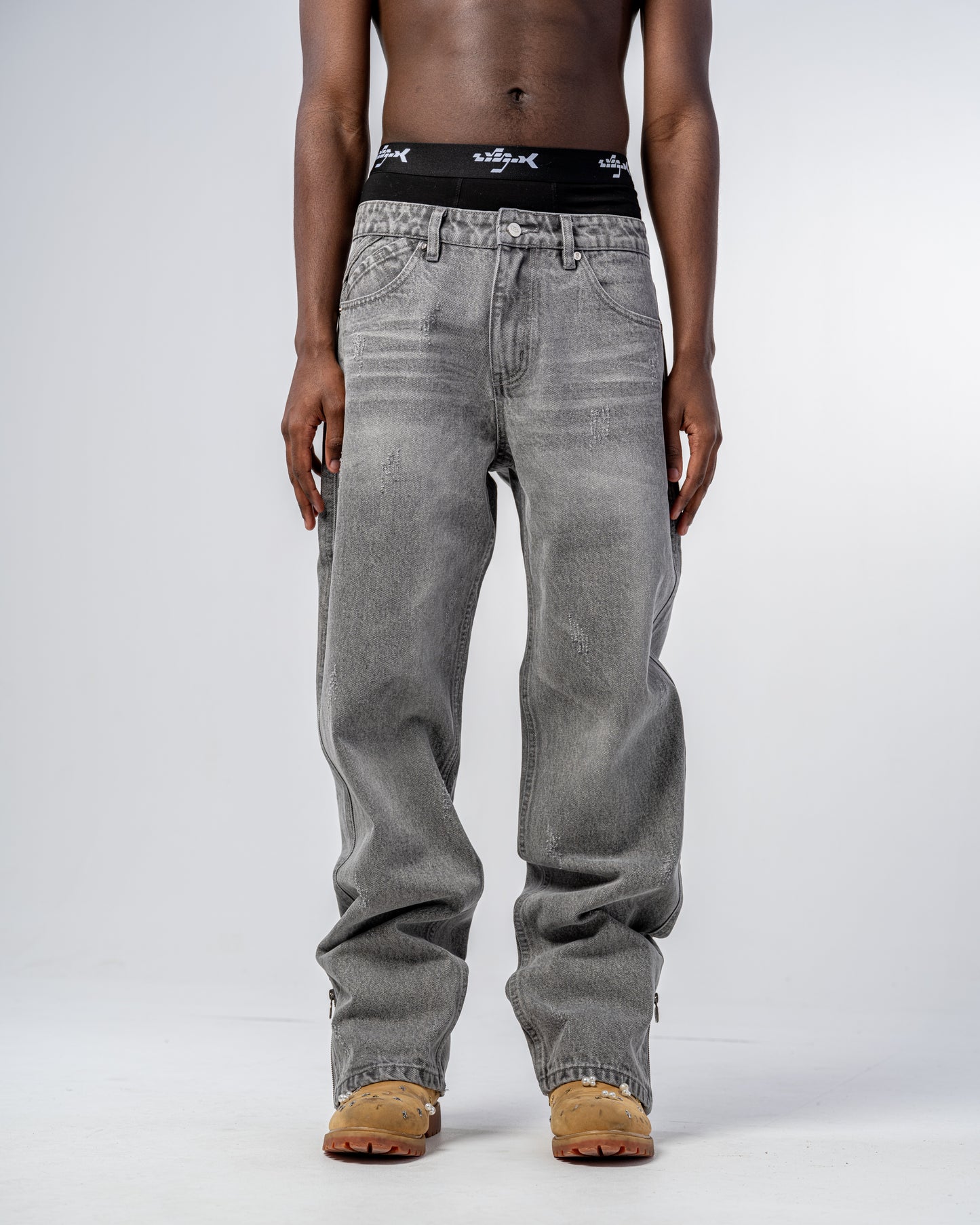 JEANS FLARE FIT CON ZIP [GRIGIO]